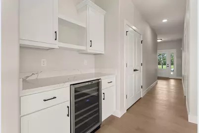 19 Meadow Drive, Monticello, IL 61856 - Photo 7