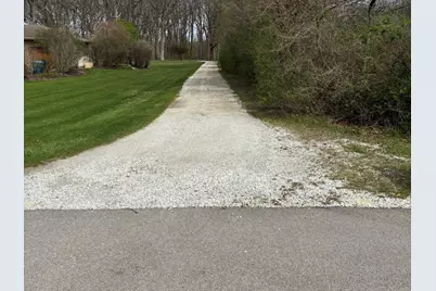 258 S Root Drive, Crete, IL 60417 - Photo 3