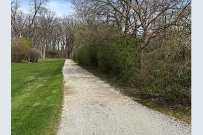 258 S Root Drive, Crete, IL 60417 - Photo 1