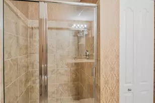 1 Itasca Pl, Itasca, IL 60143 - Photo 15