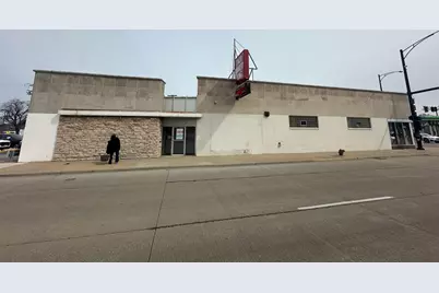 7156 W Higgins Avenue, Chicago, IL 60656 - Photo 1