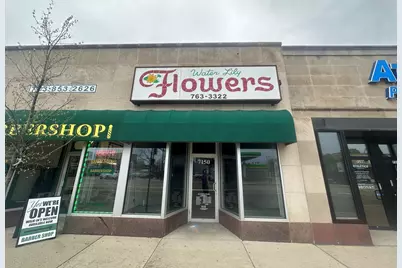 7150 W Higgins Avenue, Chicago, IL 60656 - Photo 1