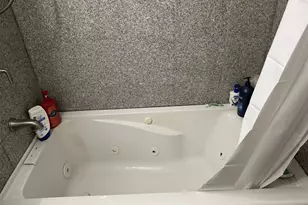 5107 W Cullom Ave, Chicago, IL 60641 - Photo 19