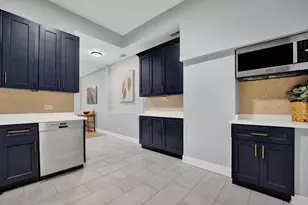 3806 S Indiana Ave, Chicago, IL 60653 - Photo 13