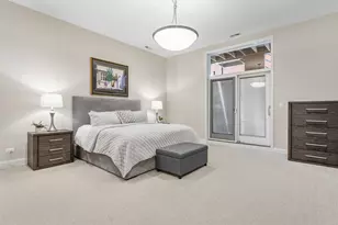 1816 N Hudson Ave, Chicago, IL 60614 - Photo 37