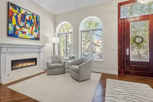 1816 N Hudson Ave, Chicago, IL 60614 - Photo 11