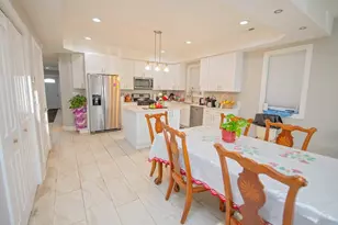 105 N 12th Ave, Melrose Park, IL 60160 - Photo 11