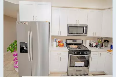 105 N 12th Avenue, Melrose Park, IL 60160 - Photo 9