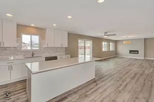 26165 Countyfair Dr, Monee, IL 60449 - Photo 7