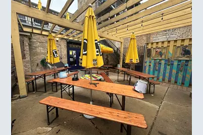 2251 W Devon Avenue, Chicago, IL 60659 - Photo 9