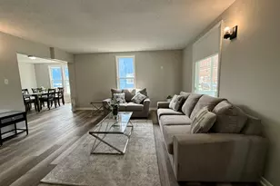 310 Pine St, Joliet, IL 60435 - Photo 7