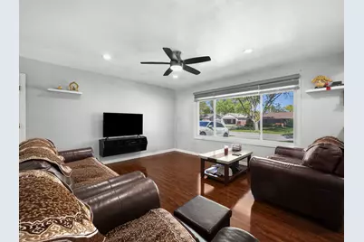 940 Washington Boulevard, Hoffman Estates, IL 60169 - Photo 5