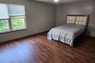 1998 N Karen Ln, Round Lake Beach, IL 60073 - Photo 7