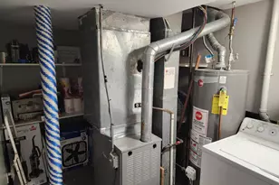 1998 N Karen Ln, Round Lake Beach, IL 60073 - Photo 11