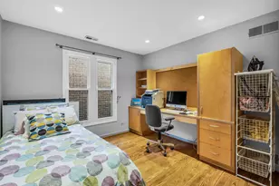 1719 N Fremont St, Chicago, IL 60614 - Photo 21