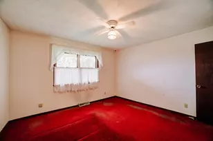 601 E Porter Ave, Watseka, IL 60970 - Photo 29