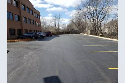 1113 S Milwaukee Avenue #202, Libertyville, IL 60048 - Photo 7