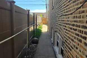 5359 S Sawyer Ave, Chicago, IL 60632 - Photo 9