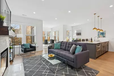 847 W Ainslie Street #2E, Chicago, IL 60640 - Photo 3