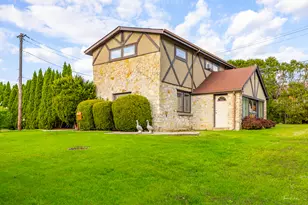 4703 Garfield Ave, Lisle, IL 60532 - Photo 7