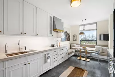 1040 N Lake Shore Drive #4C, Chicago, IL 60611 - Photo 9