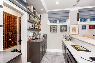 3735 N Greenview Ave, Chicago, IL 60613 - Photo 59