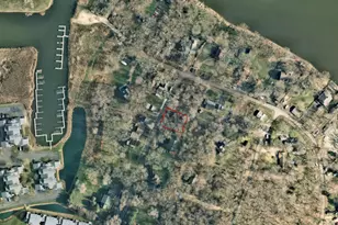 39175 N West End Dr, Spring Grove, IL 60081 - Photo 1