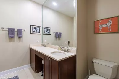 2051 W Belmont Avenue #1, Chicago, IL 60618 - Photo 17