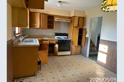 9276 N Western Avenue, Des Plaines, IL 60016 - Photo 7