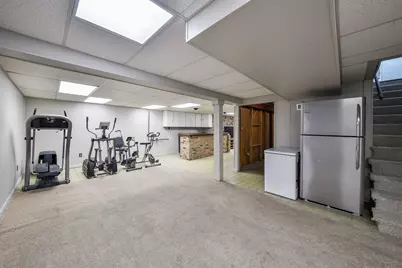 7604 Eleanor Place, Willowbrook, IL 60527 - Photo 15