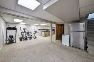 7604 Eleanor Pl, Willowbrook, IL 60527 - Photo 15