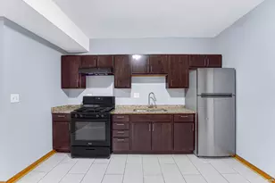 8133-8135 S Ingleside Ave, Chicago, IL 60619 - Photo 5