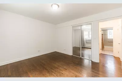 1709 W Estes Avenue #1S, Chicago, IL 60626 - Photo 13