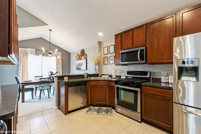 3340 Cameron Drive, Elgin, IL 60124 - Photo 5