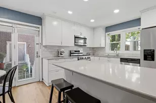 3311 N Racine Ave, Chicago, IL 60657 - Photo 7