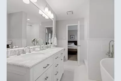 3311 N Racine Avenue #A, Chicago, IL 60657 - Photo 13