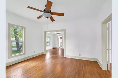 413 E Lincoln Street, Monticello, IL 61856 - Photo 5