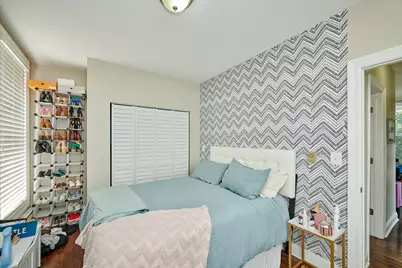 213 W Wisconsin Street, Chicago, IL 60614 - Photo 15