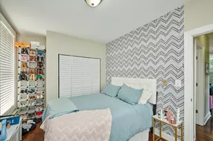 213 W Wisconsin St, Chicago, IL 60614 - Photo 15