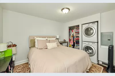 213 W Wisconsin Street, Chicago, IL 60614 - Photo 23