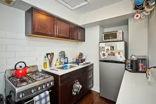 213 W Wisconsin St, Chicago, IL 60614 - Photo 21