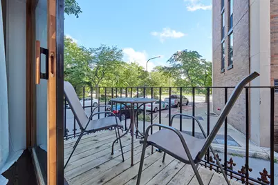 213 W Wisconsin Street, Chicago, IL 60614 - Photo 9