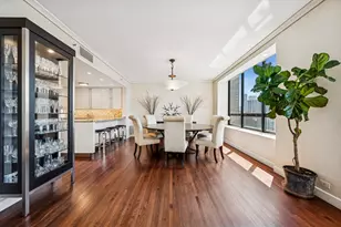 180 E Pearson St, Chicago, IL 60611 - Photo 17