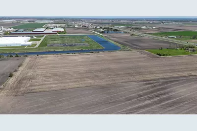 00 1500 North Avenue, Peru, IL 61354 - Photo 5