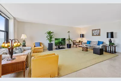 3150 N Lake Shore Drive #30C, Chicago, IL 60657 - Photo 9