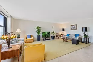 3150 N Lake Shore Dr, Chicago, IL 60657 - Photo 9