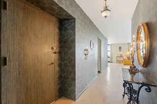 3150 N Lake Shore Dr, Chicago, IL 60657 - Photo 3