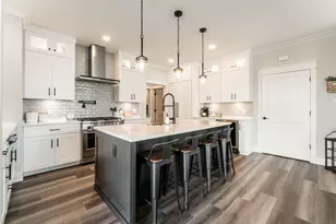 26 Kloe Ln, Sycamore, IL 60178 - Photo 23