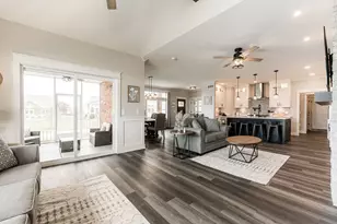 26 Kloe Ln, Sycamore, IL 60178 - Photo 35