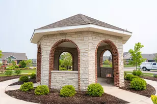 26 Kloe Ln, Sycamore, IL 60178 - Photo 93